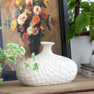 Seri Stoneware Oval Bud Vase