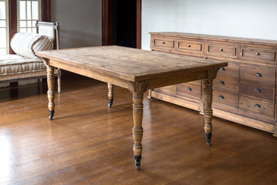Jenifer Table