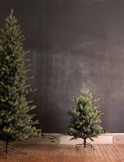 4.5' Blue Spruce Tree with LED